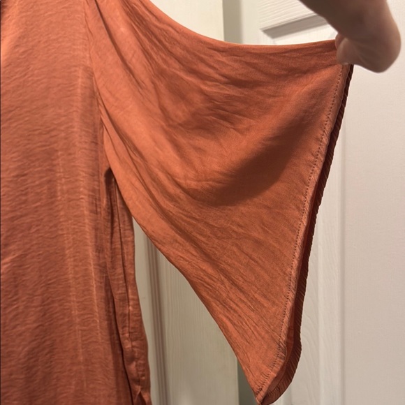 Umgee Brown Blouse with Mandarin Collar and Relaxed Fit - Picture 2 of 9